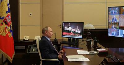 Путин обсудил с Совбезом работу с соотечественниками за рубежом