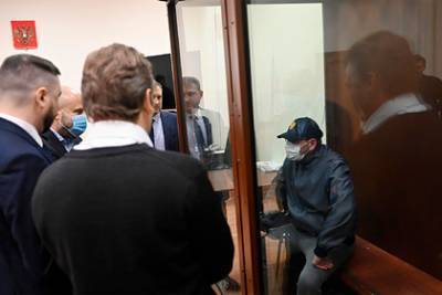 Арестованная жена дала показания на замглавы Минэнерго России и вышла из СИЗО