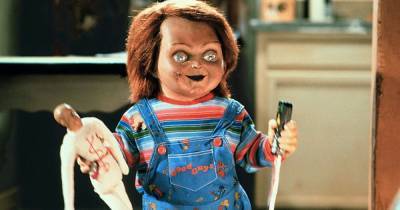 Ужасная шутка: в США объявили в розыск героя хорроров куклу Чаки и его сына