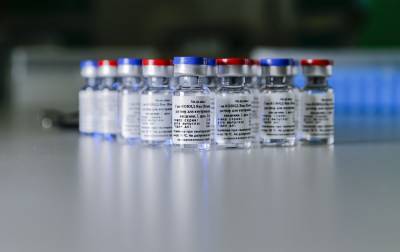 Еврокомиссия обсудит закупки вакцины "Спутник V", если будет интерес от стран ЕС