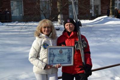В Буковеле 87-летний лыжник-любитель установил рекорд Украины