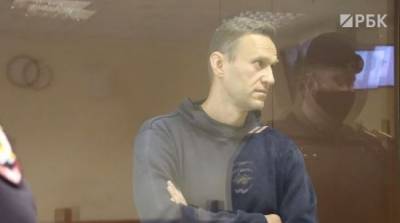 Навальный и в суде продолжает обижать ветеранов