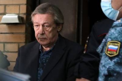 Адвокат Ефремова подтвердил его исчезновение из колонии