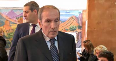 Тер-Петросян обсудил с послом США в Армении вопрос пленных и ситуацию в Карабахе