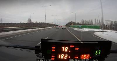 В Эстонии задержали Mercedes с калининградскими номерами за превышение скорости на 100 км/ч (видео)