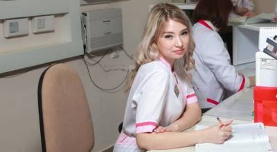Новочебоксарская медсестра, работающая в "красной зоне": "За смену получаем больше 2400 рублей"
