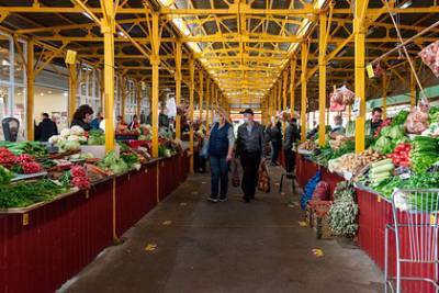 Россияне раскрыли популярные схемы обмана туристов на рынке в Сочи