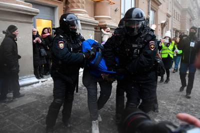 СПЧ назвал число раненых протестующих и силовиков на акциях в Москве