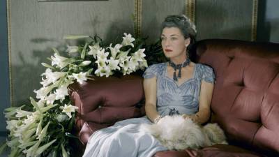 Мона фон Бисмарк — графиня, которую Коко Шанель считала самой модной женщиной в мире
