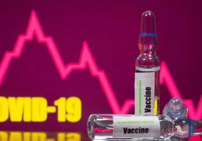 12 миллионов доз: Украина договорилась о поставках вакцин AstraZeneca и Novavax