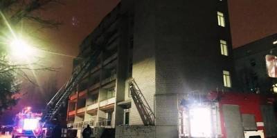 Пожар в «инфекционке» Запорожья: суд отправил завхоза под ночной домашний арест