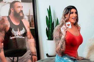 Звезда WWE объявил себя женщиной-трансгендером