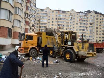 Администрация Каспийска продолжает содействовать Минприроды в вывозе мусора