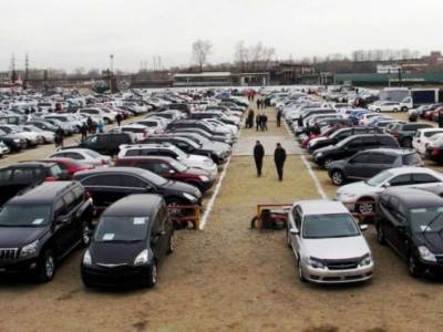 Украинцы массово покупают подержанные автомобили