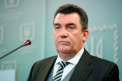 Данилов анонсировал введение санкций против нардепов