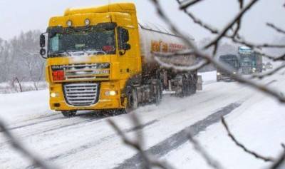Киев ограничивает въезд грузовиков