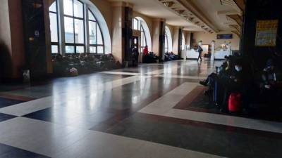 Роспотребнадзор напомнил правила для въезжающих в Россию на поезде
