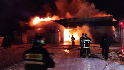 Пожар на складе со спорттоварами в Подмосковье потушен