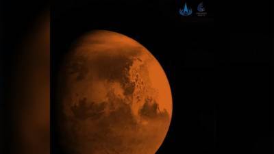 Беспилотный космический аппарат КНР прислал первый снимок Марса