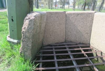 Реставраторы восстановят "Готический колодец" в Орловском парке Стрельны