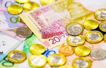 Эксперты назвали сроки масштабной девальвации в Беларуси