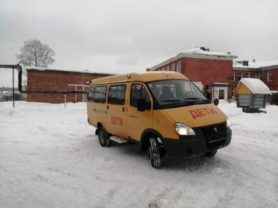 Школа Глазовского района получила новый автобус