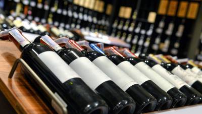 В Москве из магазина украли бутылку вина за 50 тысяч рублей
