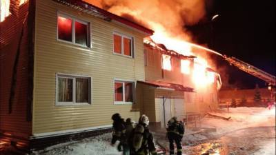 Жертвой пожара в жилом доме в Мурманской области стал мужчина