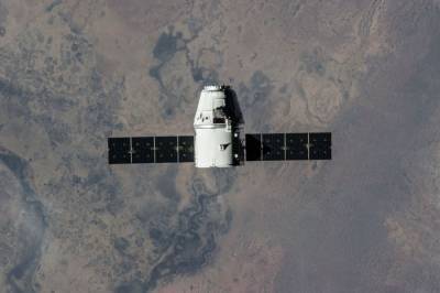 Космический корабль Илона Маска собирается поставить новый рекорд