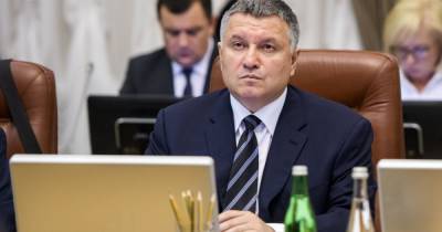 Санкции против "каналов Медведчука": Аваков заявил, что фигуранты могли поставлять топливо в "Л/ДНР"