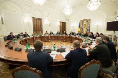 Секретарь СНБО Украины намерен "безупречно" ввести санкции против Медведчука