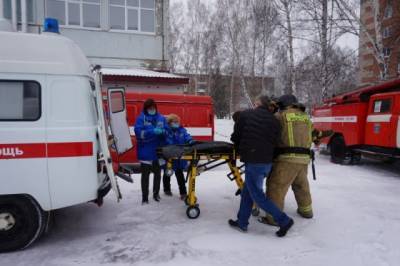 Школьников эвакуировали из кузбасской гимназии из-за сработавшей пожарной сигнализации
