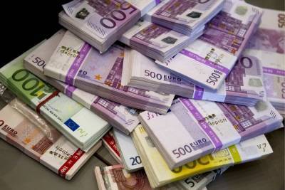 Германия: На пособия за ноябрь и декабрь выплачено более пяти миллиардов евро