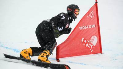 Сноубордист Логинов завоевал золото на этапе КМ в Челябинской области