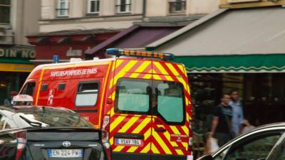 Взрыв в Бордо: спасатели ищут под обломками дома людей