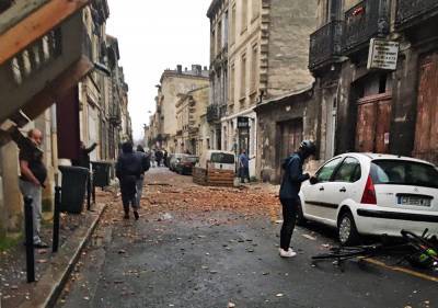 Мощный взрыв серьёзно повредил жилой дом во французском Бордо