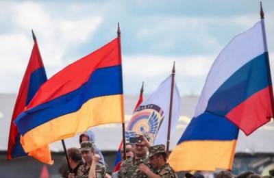 Ереван пошёл на сближение с Москвой движением «Сильная Армения — с Россией»