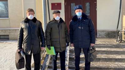 В МВД объяснили проблемы с водой для задержанных на акции в Петербурге