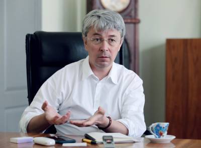 Закрытие каналов Медведчука: Ткаченко объяснил, станет ли это опасным прецедентом для СМИ