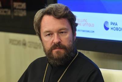 РПЦ призвала поставить русский мат вне закона