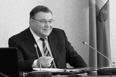 Умер бывший губернатор Орловской области