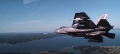 Военный эксперт назвал бой между С-400 и F-35 рекламой "никому не нужных" американских самолётов