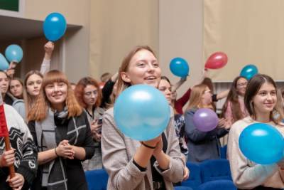 «Нужны свои традиции». Гродненские студенты о том, нужен ли День белорусского студенчества