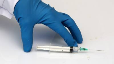 "Южноафриканский" штамм коронавируса оказался сильнее вакцины AstraZeneca