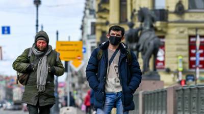 Токсиколог Водовозов рассказал о правильном уходе за тканевой маской