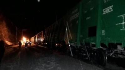 В Забайкалье с рельсов сошли 16 вагонов грузового поезда