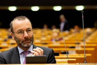 Председатель христианских демократов в Европарламенте призвал к санкциям против РФ