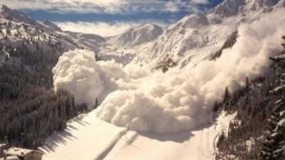 Четыре лыжника погибли под лавиной в США