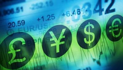 Эксперт рассказал о перспективах ослабления ведущих мировых валют