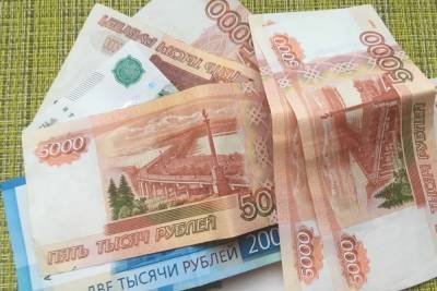 Смолянин уберег более 800 тысяч рублей от мошенников